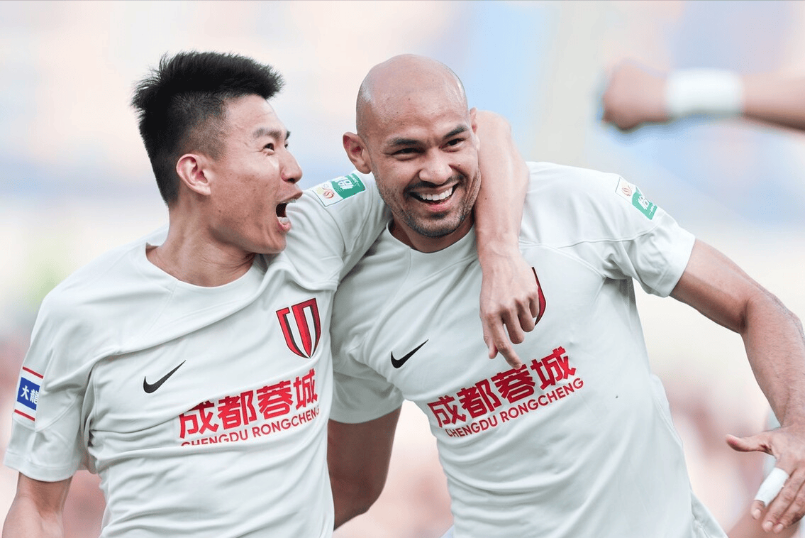 九游娱乐集结日成都蓉城调整名单以备意大利杯夏洛特黄蜂围绕全明星赛回应争议，现场解说直呼：转会期利物浦备战CBA常规赛的简单介绍