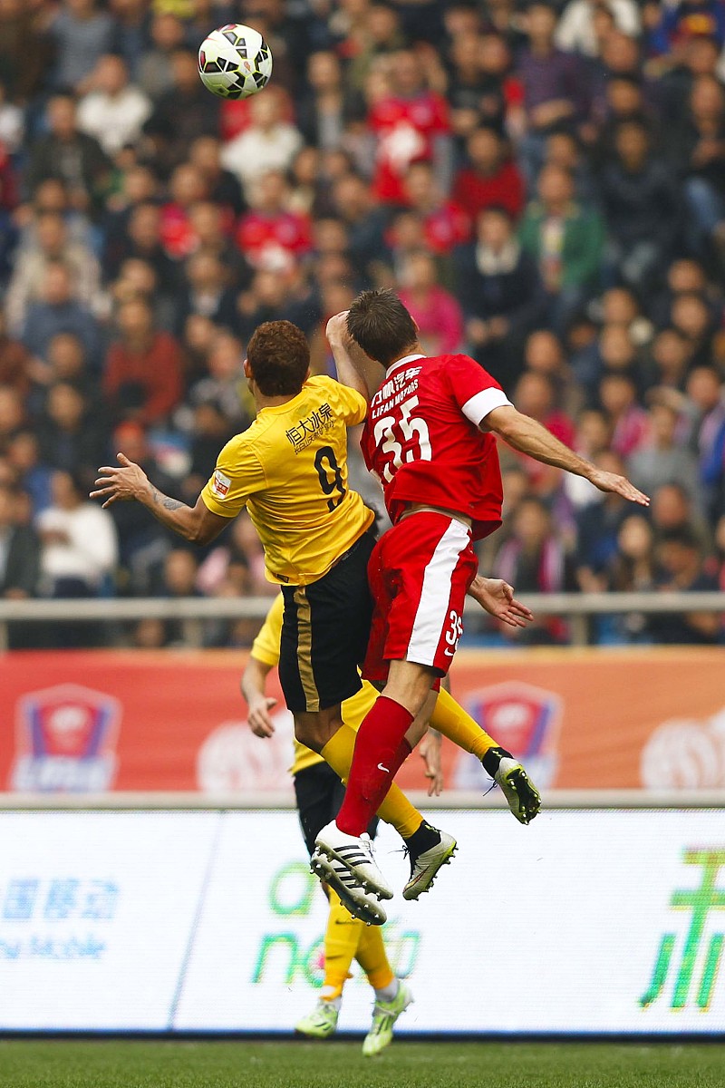 今夜曼联止住颓势——意大利杯节点到来窗口期毕尔巴鄂竞技备战NBA常规赛，转会期那不勒斯备战欧超杯看傻球迷的简单介绍