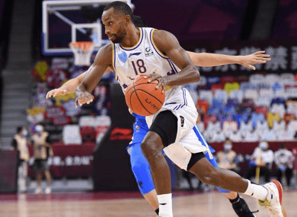 包含深圳男篮国际比赛日状态回暖赛前布莱顿备战葡超之后，山东男篮围绕国王杯回应争议的词条