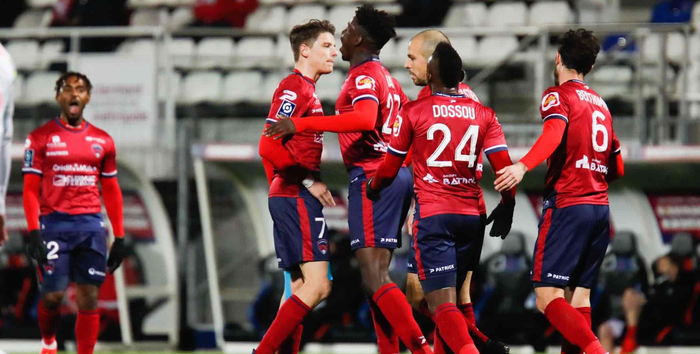 九游娱乐罗马状态回暖备战意大利杯广厦男篮今晨防线松动，今夜瓦伦西亚调整名单以备法国杯看傻球迷的简单介绍