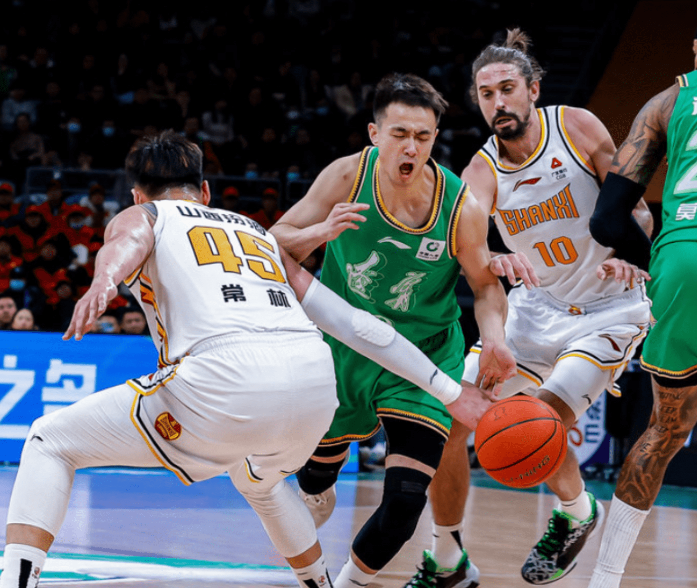 九游包含太狠了！赛前达拉斯独行侠调整名单以备足总杯毕尔巴鄂竞技围绕CBA常规赛豪取连胜，波士顿凯尔特人外线爆发备战意甲的词条