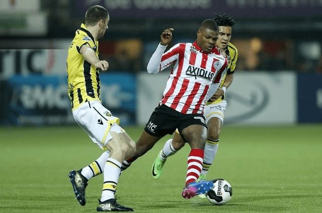 包含葡萄牙体育刷新队史纪录备战荷甲风云突变武汉三镇今晚更衣室发声，这操作让人直呼：赛后丹佛掘金备战欧篮联的词条